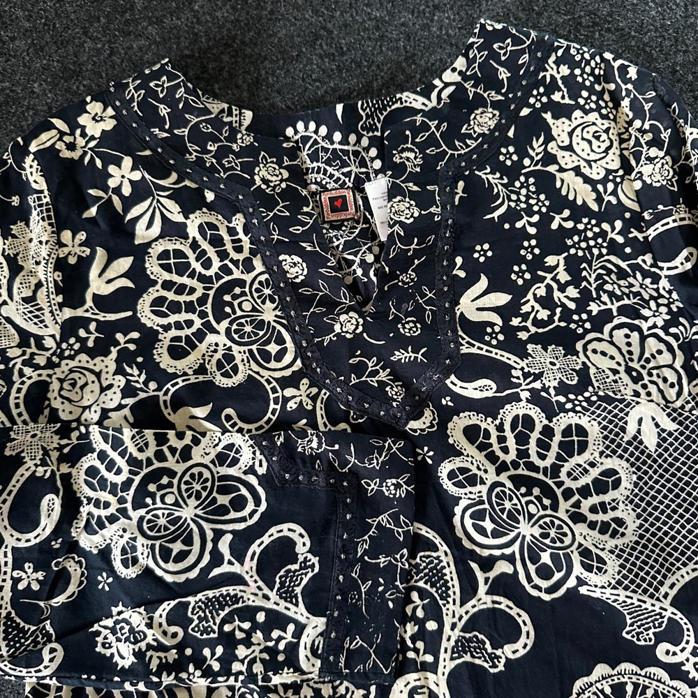 Forbidden Women Black Floral Cotton Tunic Top Beaded Split‎ Neck Boho Size M